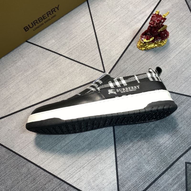 Burberry Low Shoes